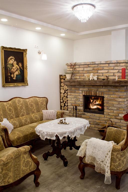 Deak Udvarhaz Hotel Kakucs Esterno foto